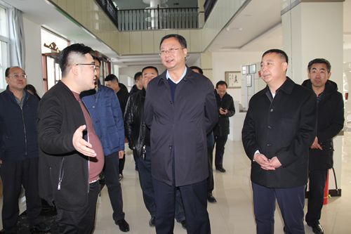 地走访调研朔城区民营企业发展,区委常委常武权,副区长高峰等一同调研